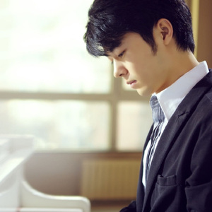 日韩成人黄色网
